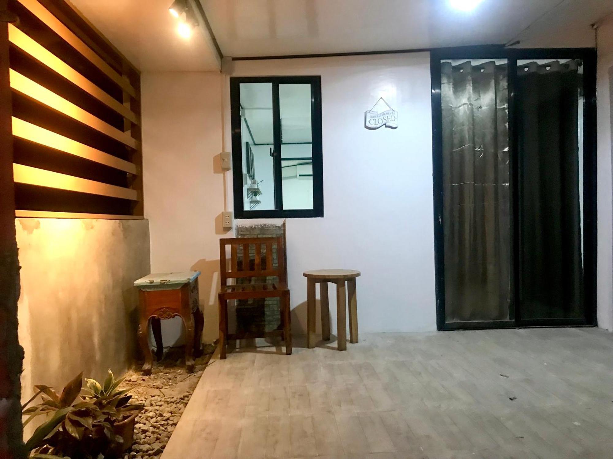 Central Hub Homestay Puerto Princesa Exterior photo